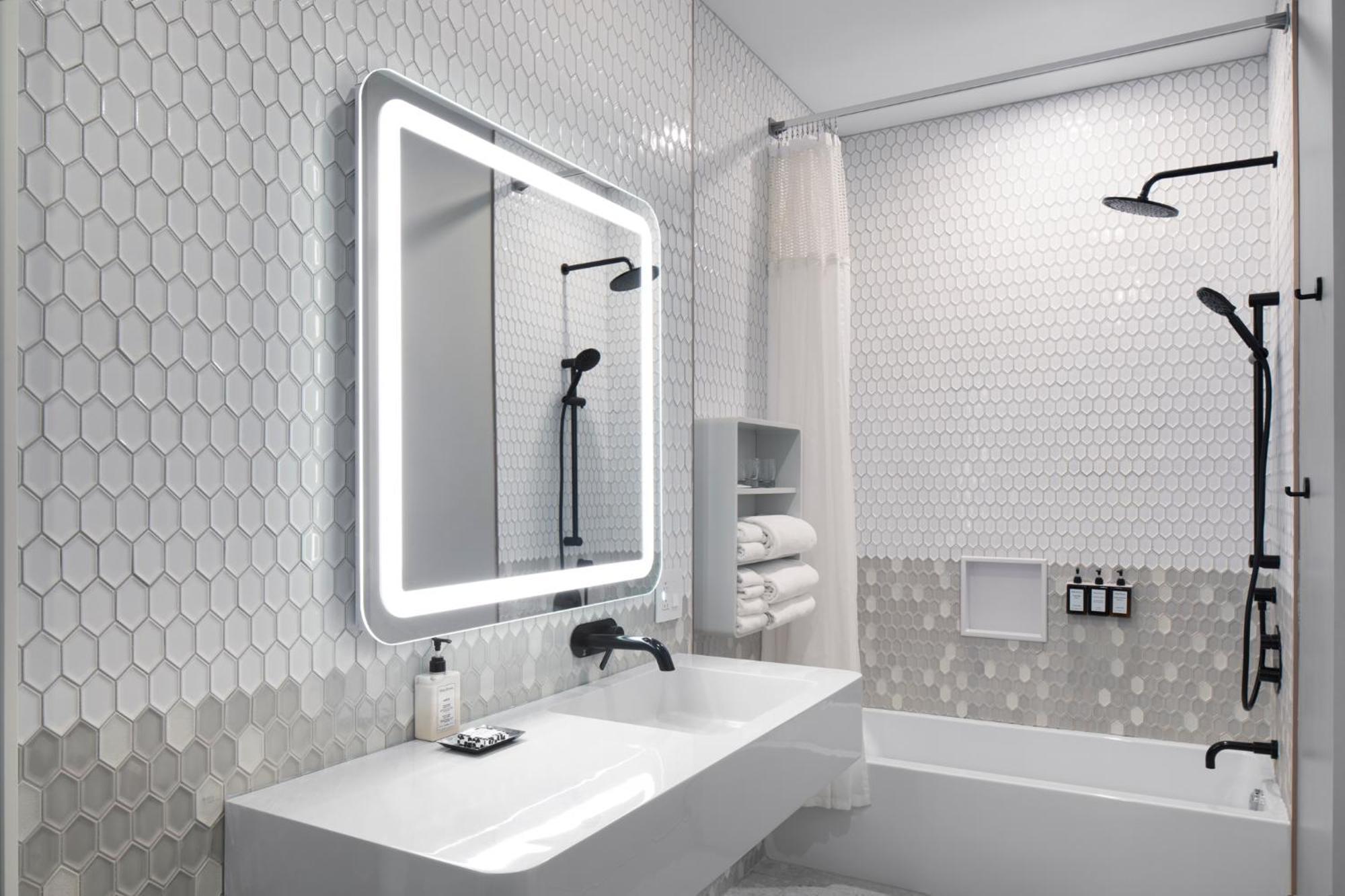 Hotel Le Germain Монреал Екстериор снимка